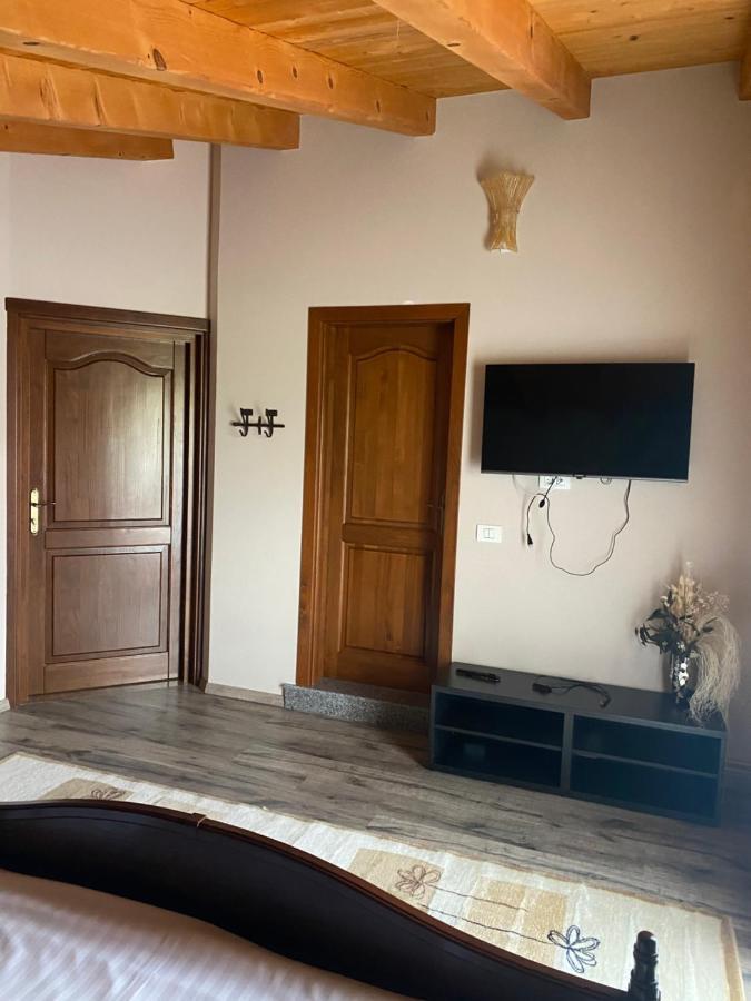 Villa Diva Budureasa ภายนอก รูปภาพ